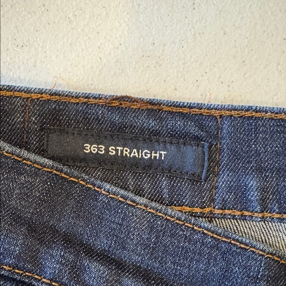 Lucky Brand Mens 40 Dark Wash 363 Straight Leg Jeans - Picture 3 of 6